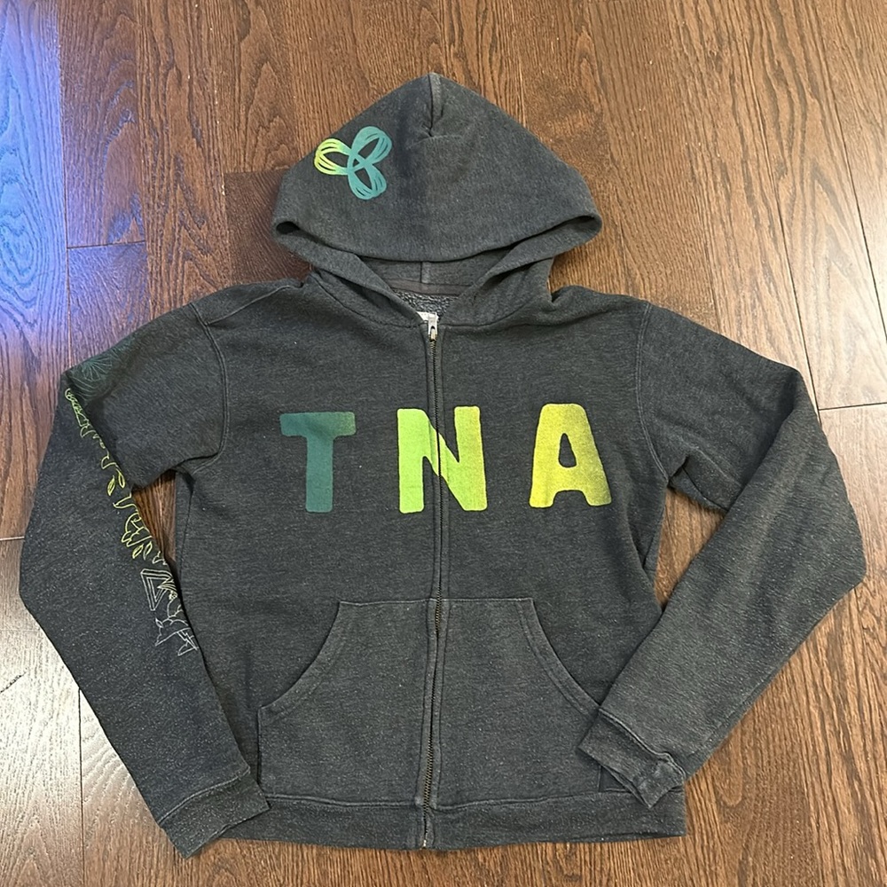 TNA Zip Up
